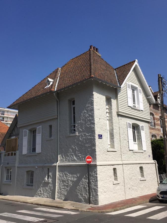 Historic "Touquettoise" Villa, Located In Heart Of The Village, 100M From The Beach, With Sunny Terrace And Private Garden Le Touquet Exteriér fotografie